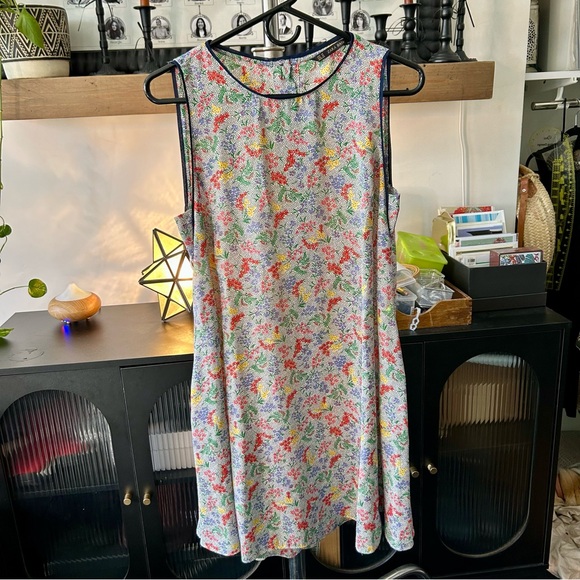 Zara Dresses & Skirts - Zara Basic Floral Sleeveless Shift Dress